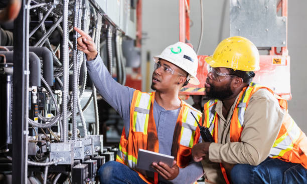 Best Emergency Electrician Near Me  in South San Gabriel, CA